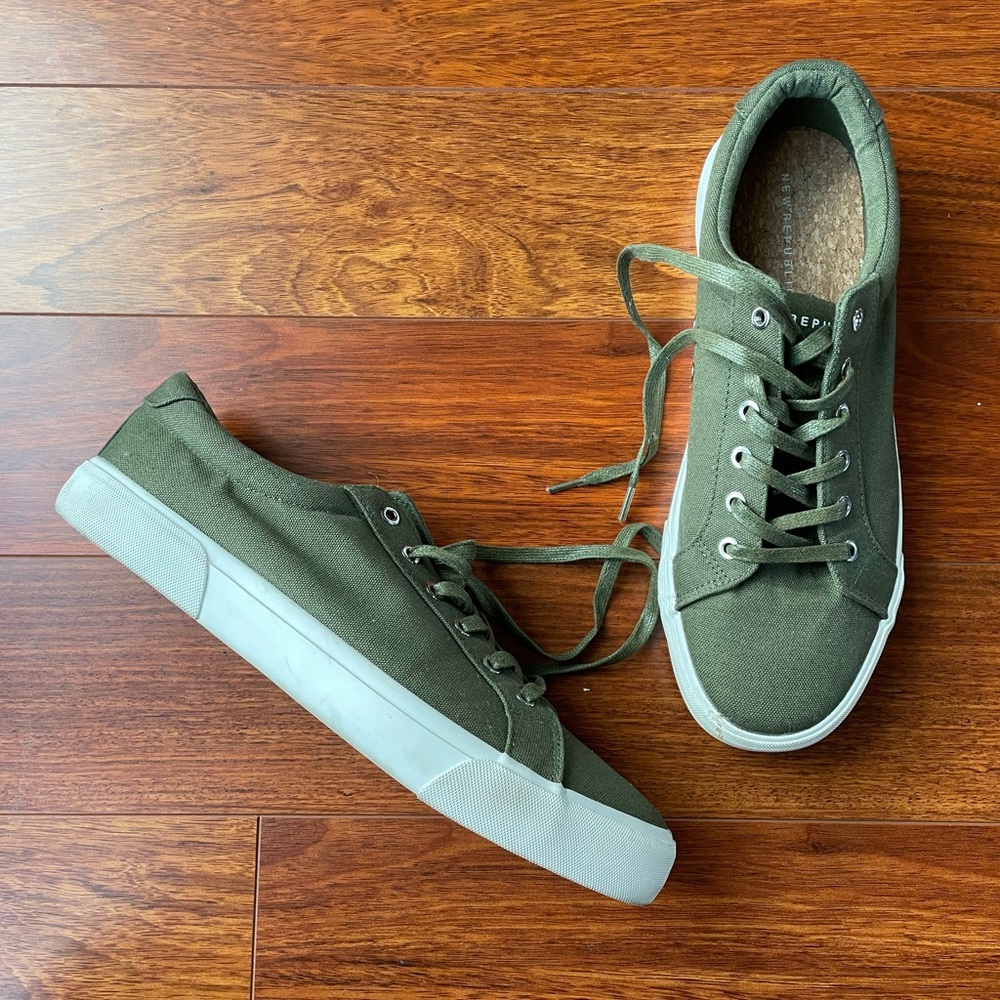 New Republic BOWERY GREEN/OLIVE CANVAS SNEAKER Size 12